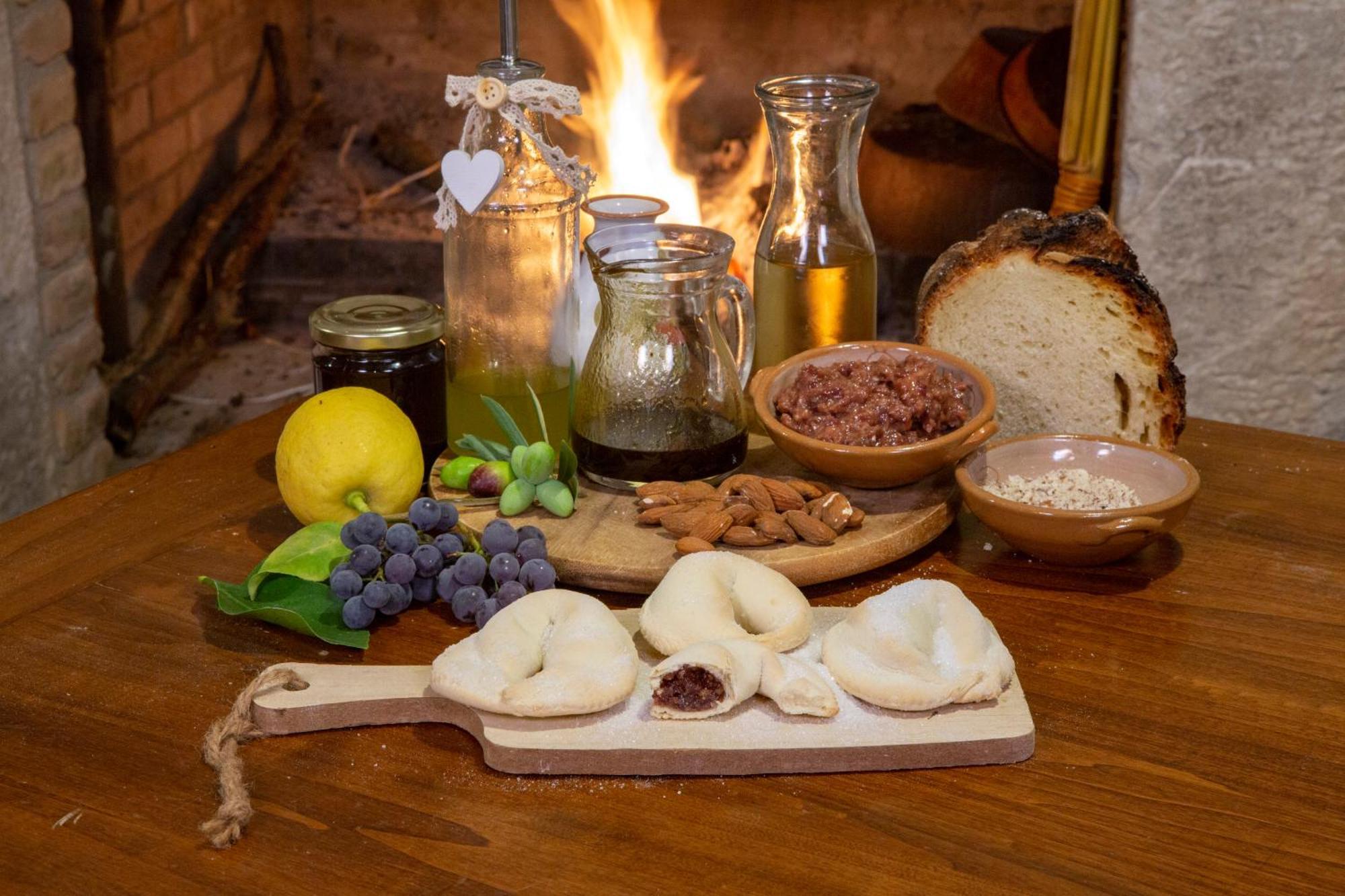 Agriturismo Terra E Sapori Campodipietra ภายนอก รูปภาพ
