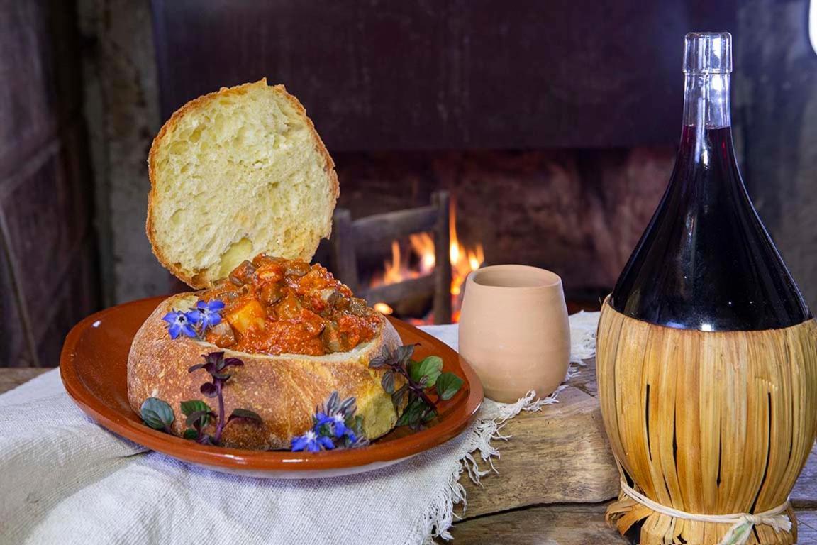 Agriturismo Terra E Sapori Campodipietra ภายนอก รูปภาพ