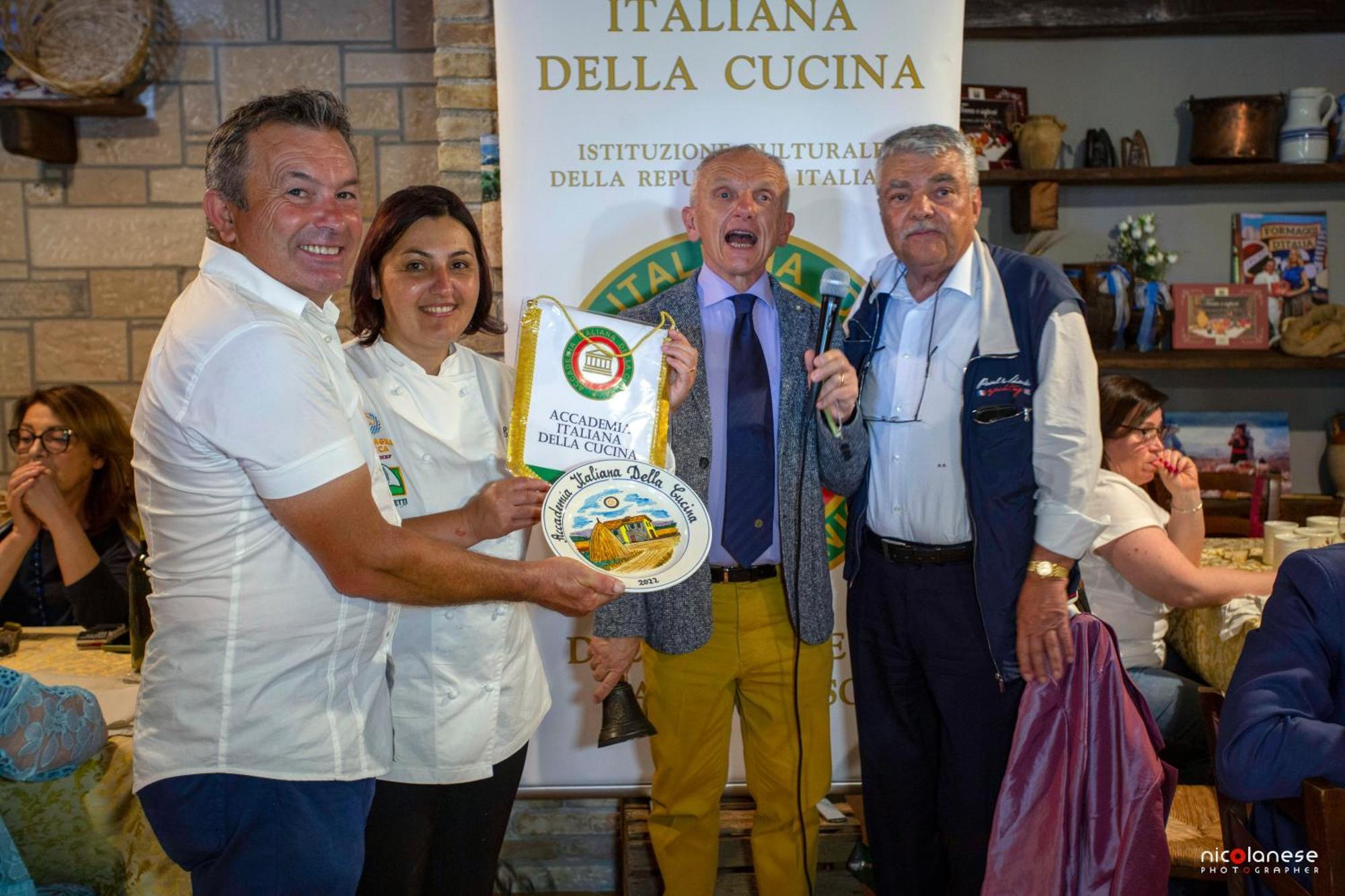 Agriturismo Terra E Sapori Campodipietra ภายนอก รูปภาพ