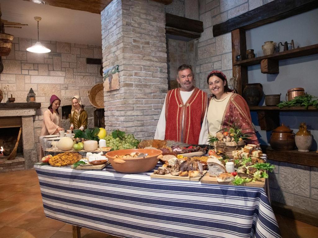 Agriturismo Terra E Sapori Campodipietra ภายนอก รูปภาพ